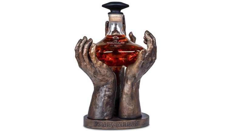 Verdens ældste whisky på auktion – se salgsprisen