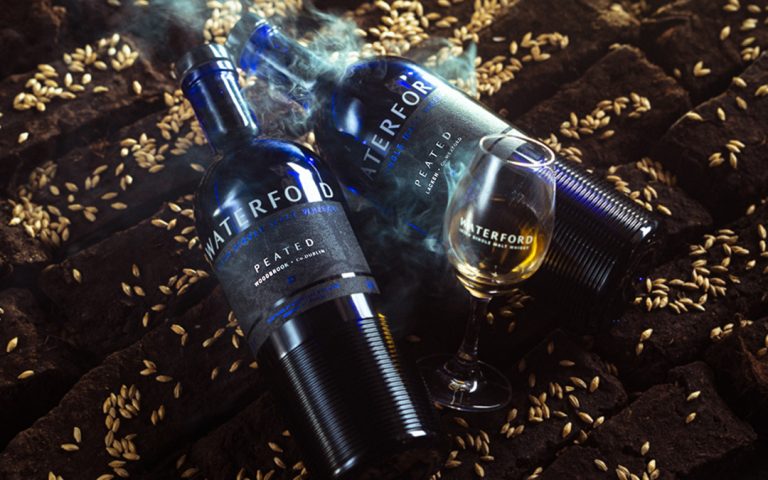 Den mest røgede irske whisky lanceret