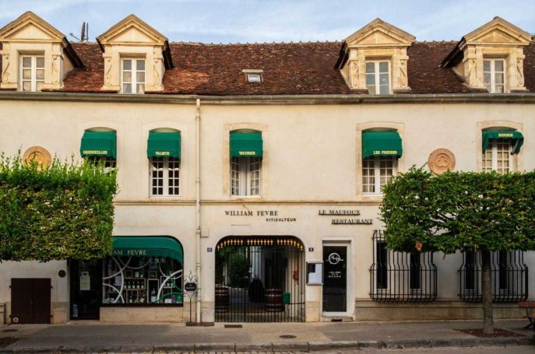 Domaines Barons de Rothschild køber stort chablis hus