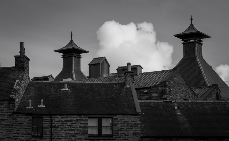 Highland Park’s Master Whisky Maker Gordon Motion går på pension