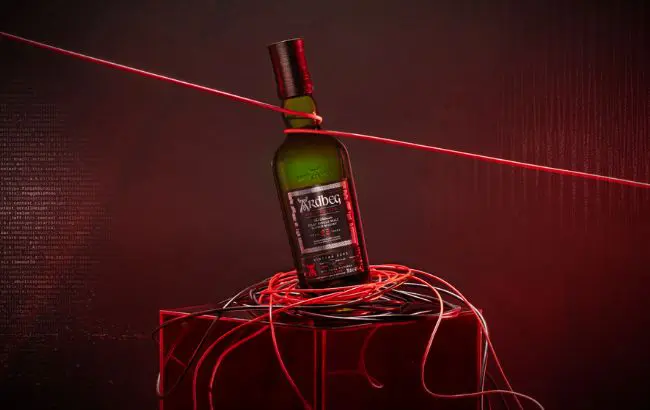 Ardbeg-Vintage_Y2K-25-Years-Old